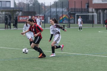 Bild 43 - B-Juniorinnen FC St.Pauli . Braedstrup IF : Ergebnis: 4:1